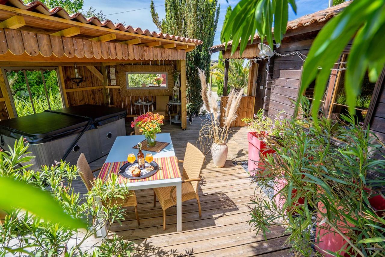Bed and Breakfast Le Bassin Du Tertre Fronsac  Exterior foto
