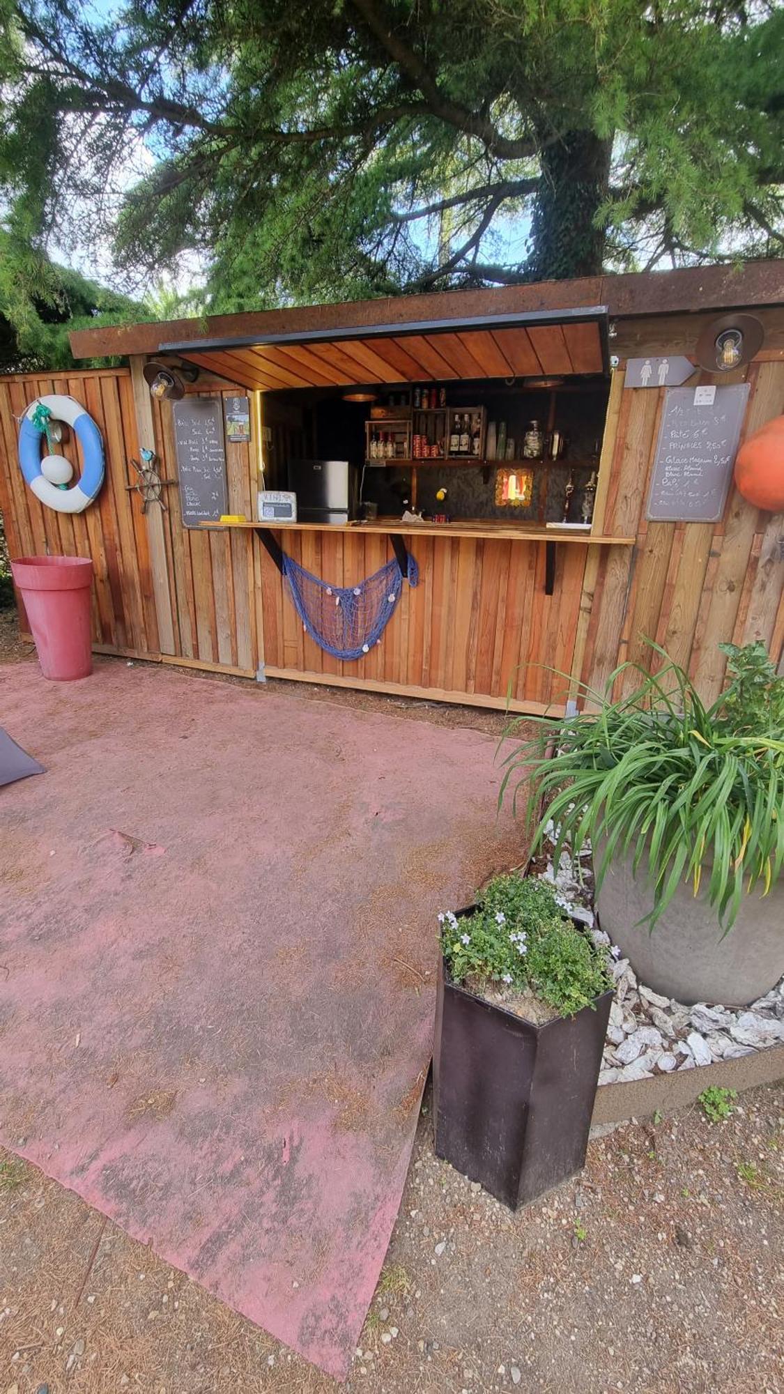 Bed and Breakfast Le Bassin Du Tertre Fronsac  Exterior foto